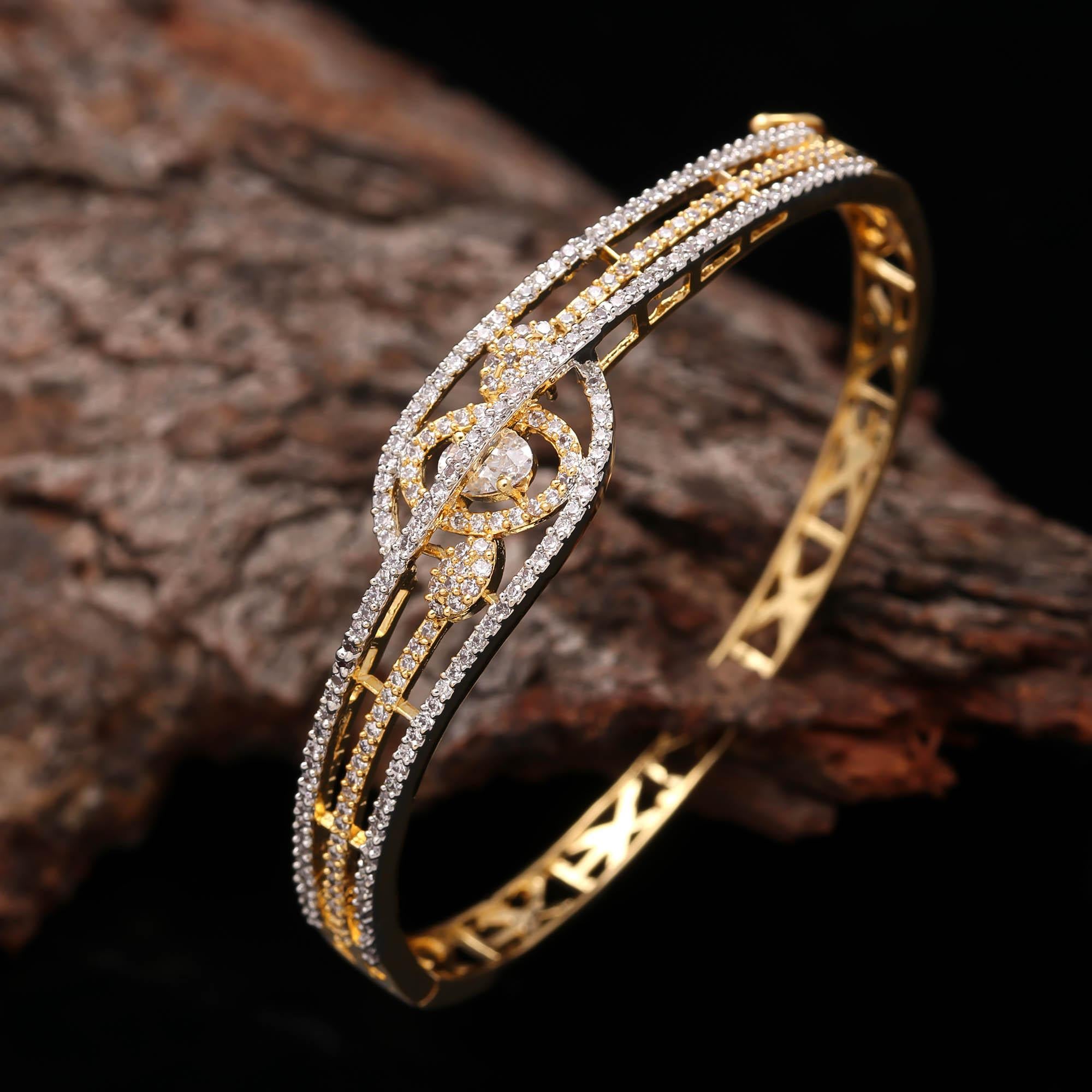 The Citadel Carving - Sculptural Gold Kada - Haamsi