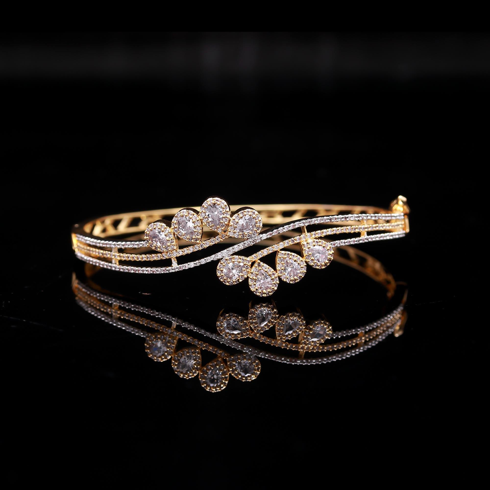 The Moonlight Halo - Delicately Paved Kada - Haamsi