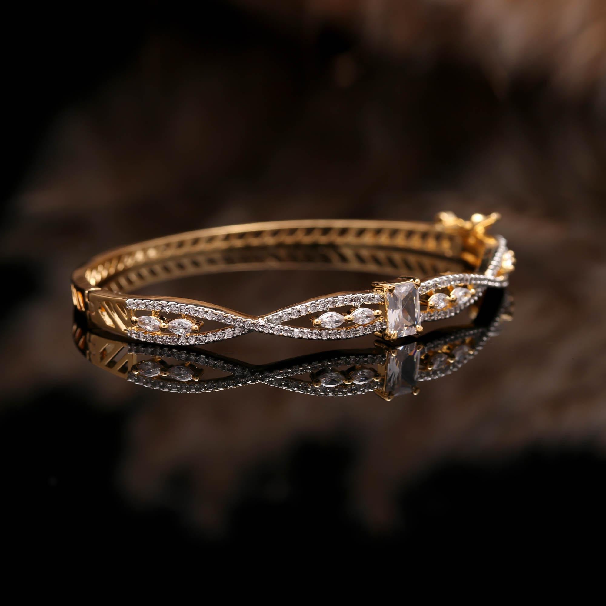 The Instant Gift - Ready-to-Wear Kada - Haamsi
