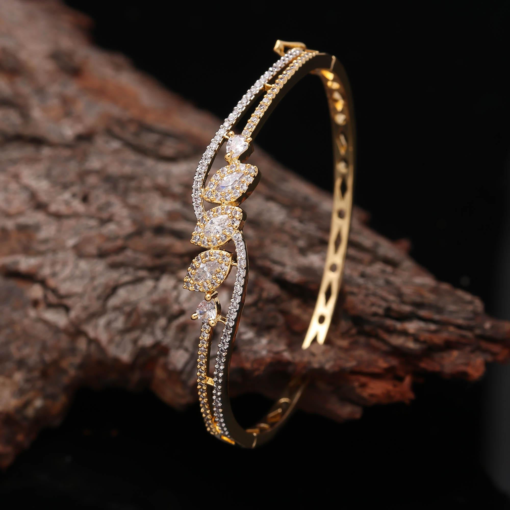 The Timeless Embrace - Heritage Style Kada - Haamsi