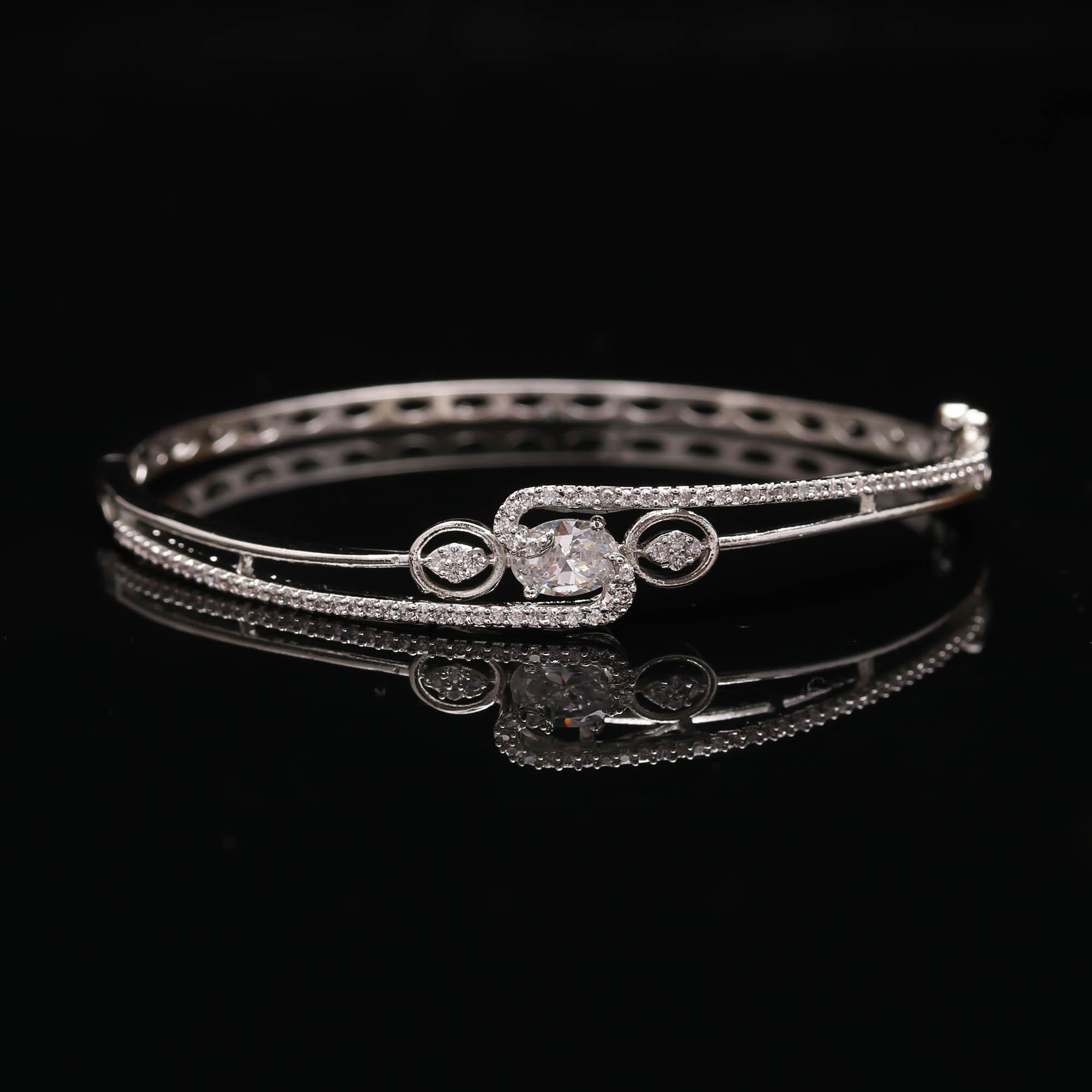 The Heirloom Frost - Traditional Filigree Kada - Haamsi