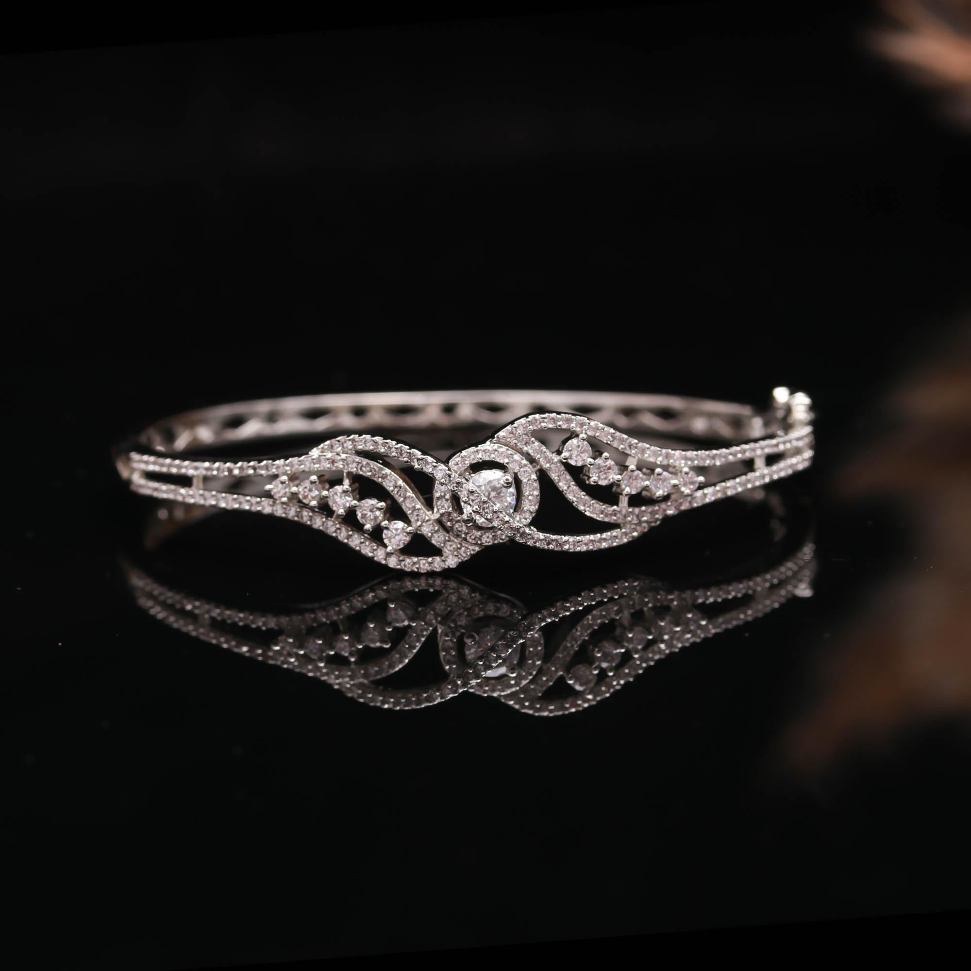 The All-Day Guardian - Allergy-Free Silver Kada - Haamsi