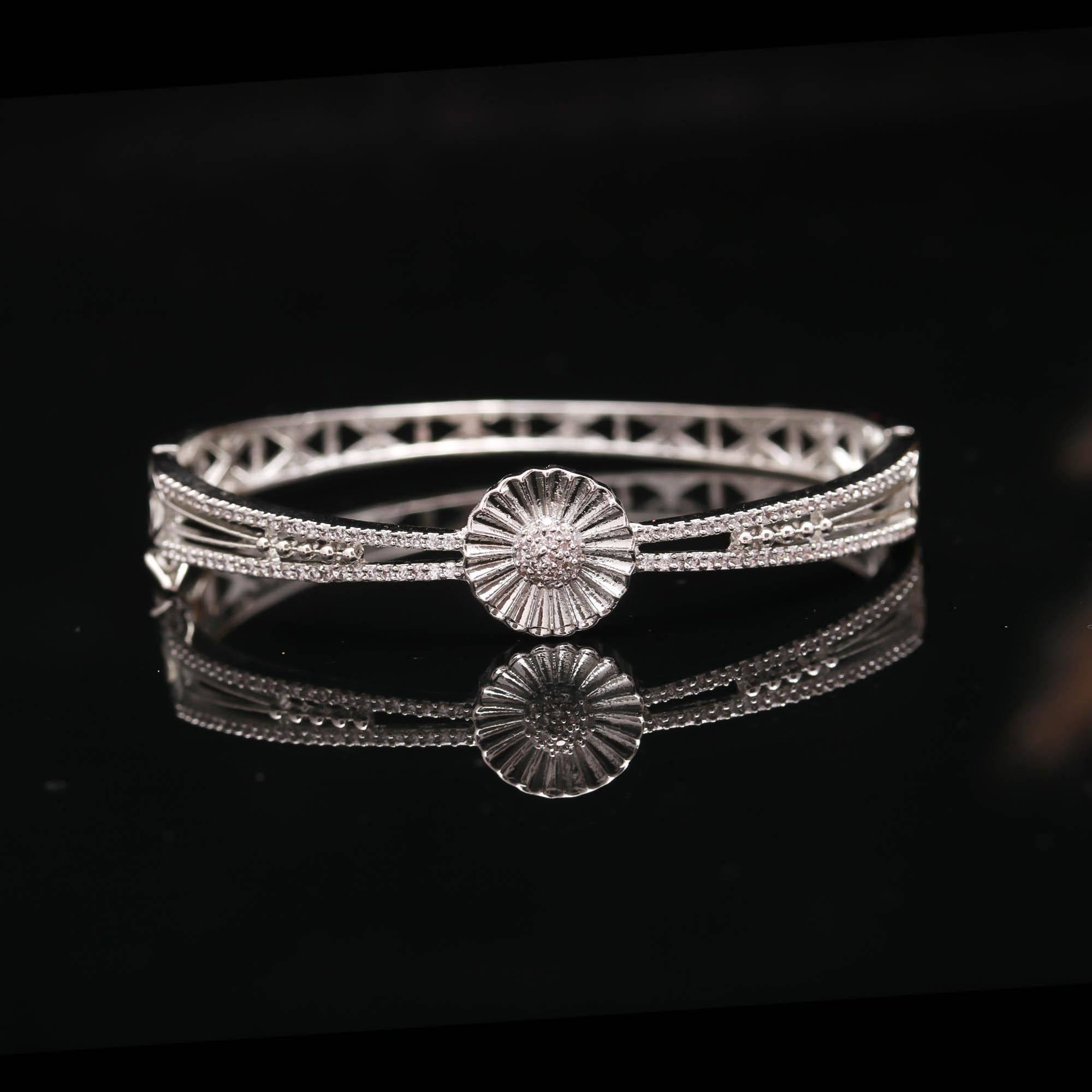 The Articulated Flow - Flexible Silver Kada - Haamsi