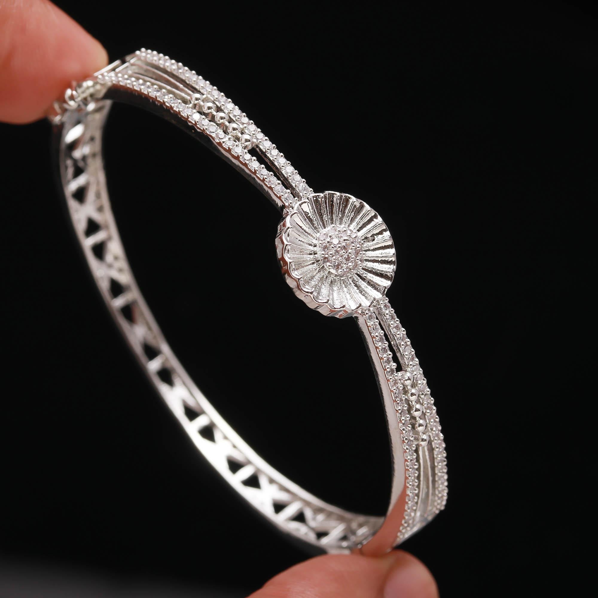 The Articulated Flow - Flexible Silver Kada - Haamsi