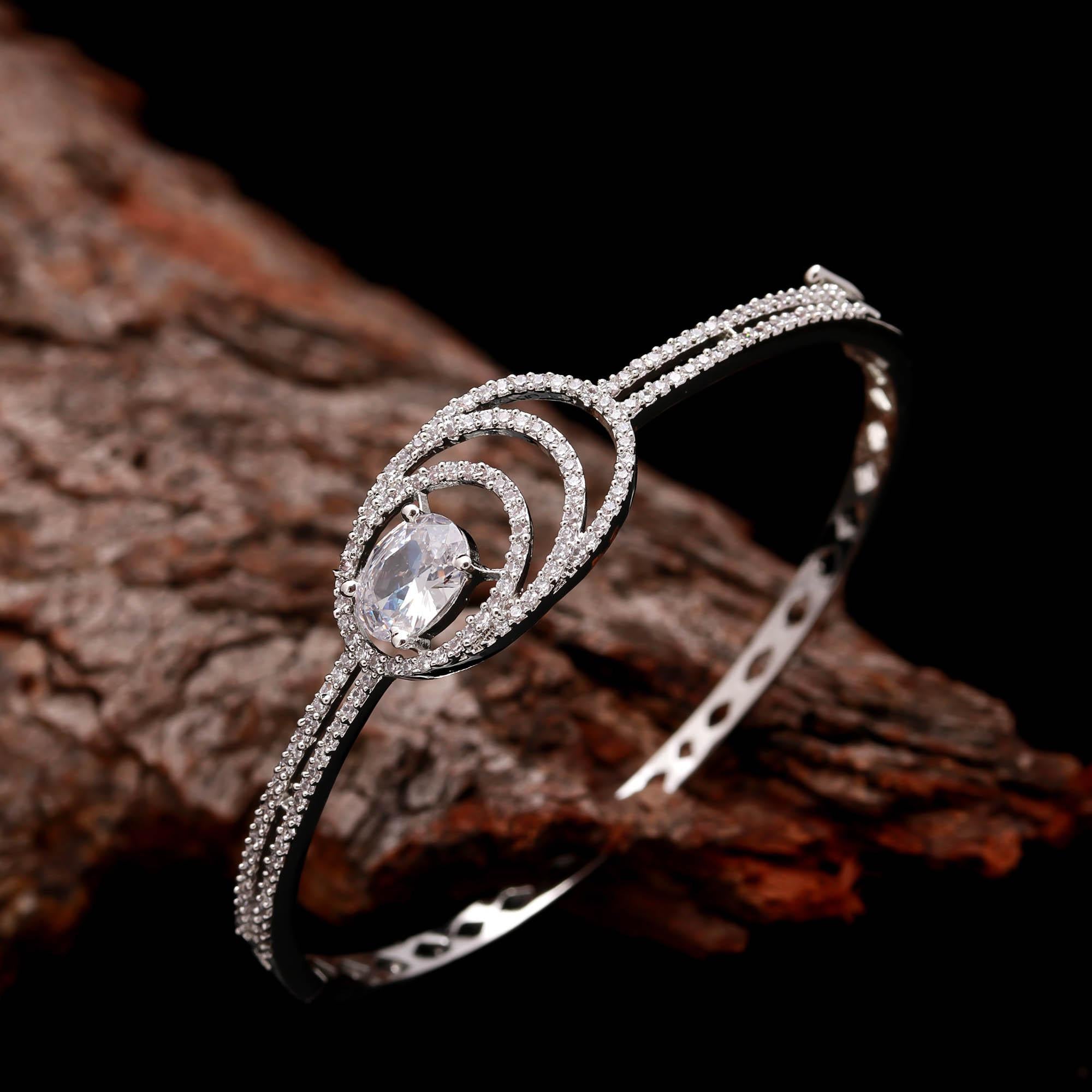 The Contoured Edge - Ergonomic Silver Kada - Haamsi