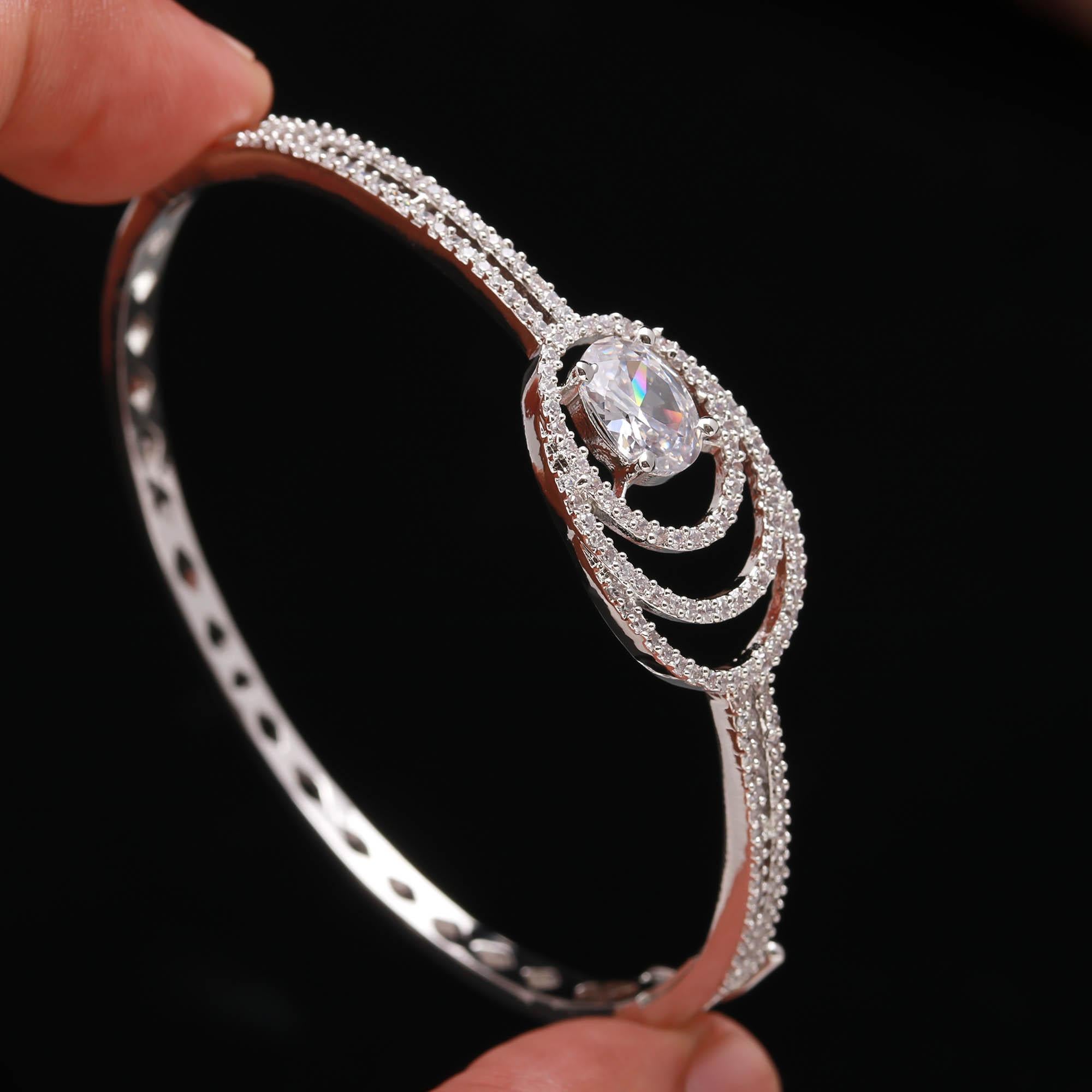 The Contoured Edge - Ergonomic Silver Kada - Haamsi