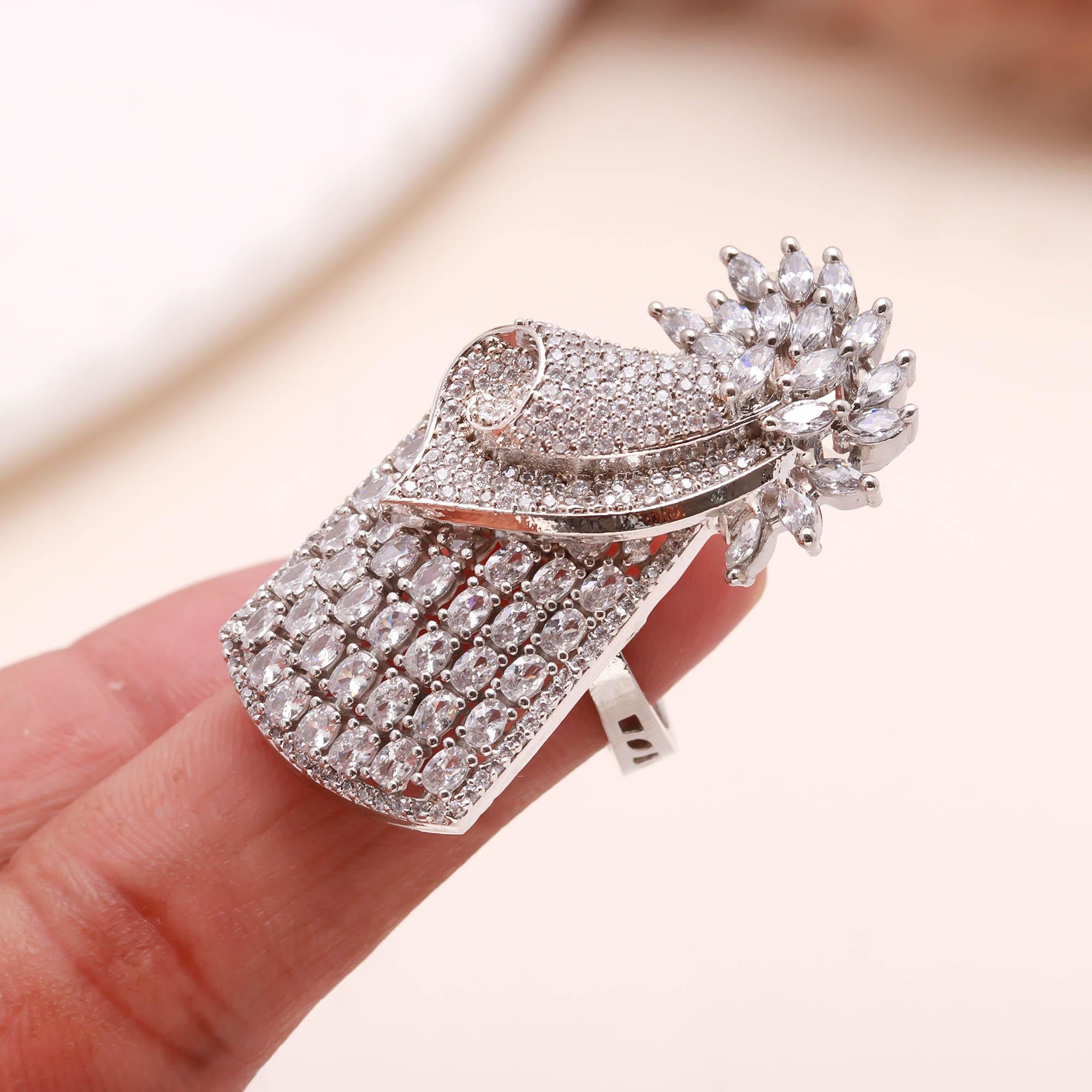 The "Horizon Stacker" CZ Band - Haamsi